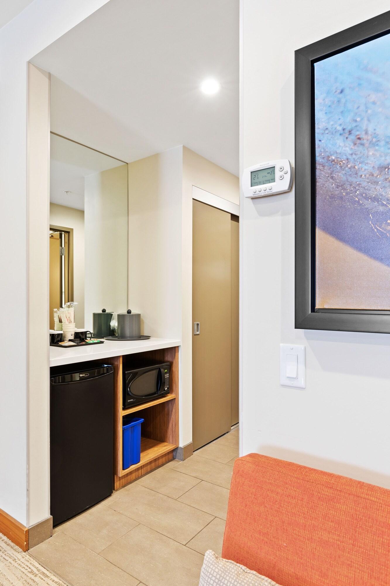 Mountain View Inn & Suites Sundre Экстерьер фото