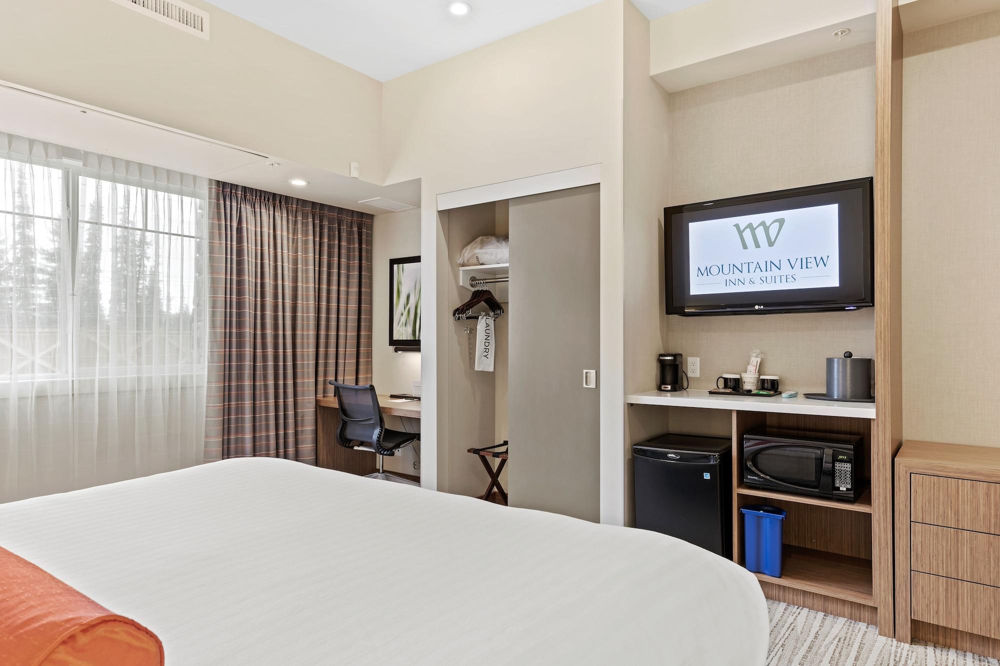 Mountain View Inn & Suites Sundre Экстерьер фото
