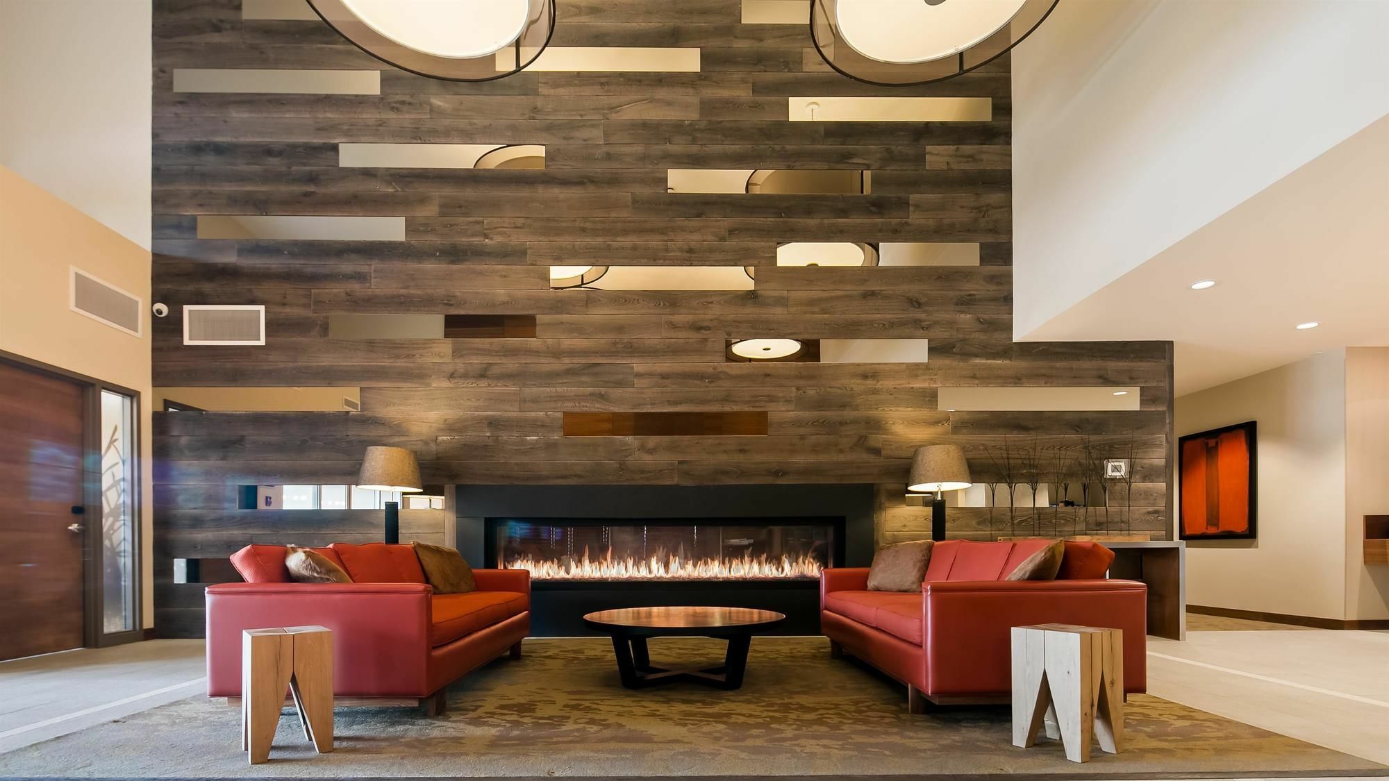 Mountain View Inn & Suites Sundre Экстерьер фото